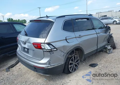 2020 Volkswagen Tiguan 2.0T Se/2.0T Se R-Line Black/2.0T Sel from USA, damaged, VIN 3VV3B7AX7LM144742